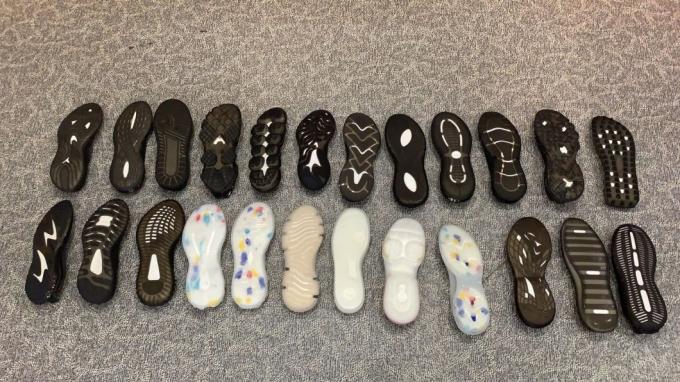 6 περιστροφικό TPU σταθμών ενιαίο παπούτσι Outsole μηχανών εγχύσεων χρώματος μόνο που κατασκευάζει τη μηχανή